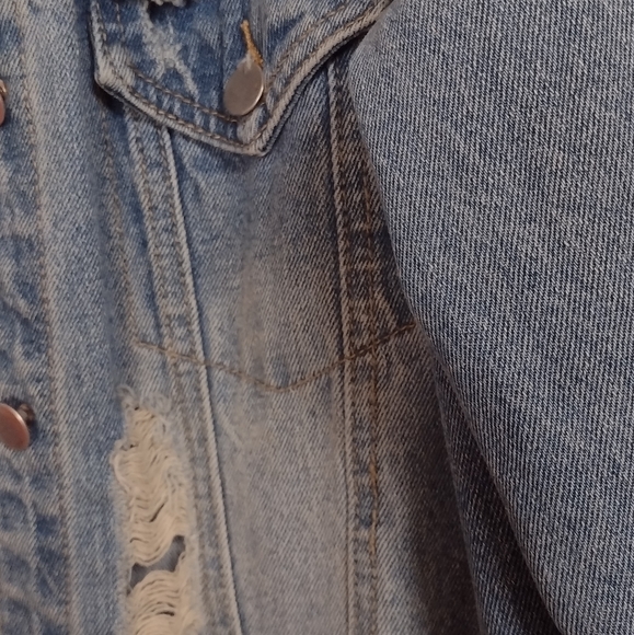 Dance & Marvel Jackets & Coats Dance Marvel Destroyed Jean Jacket M